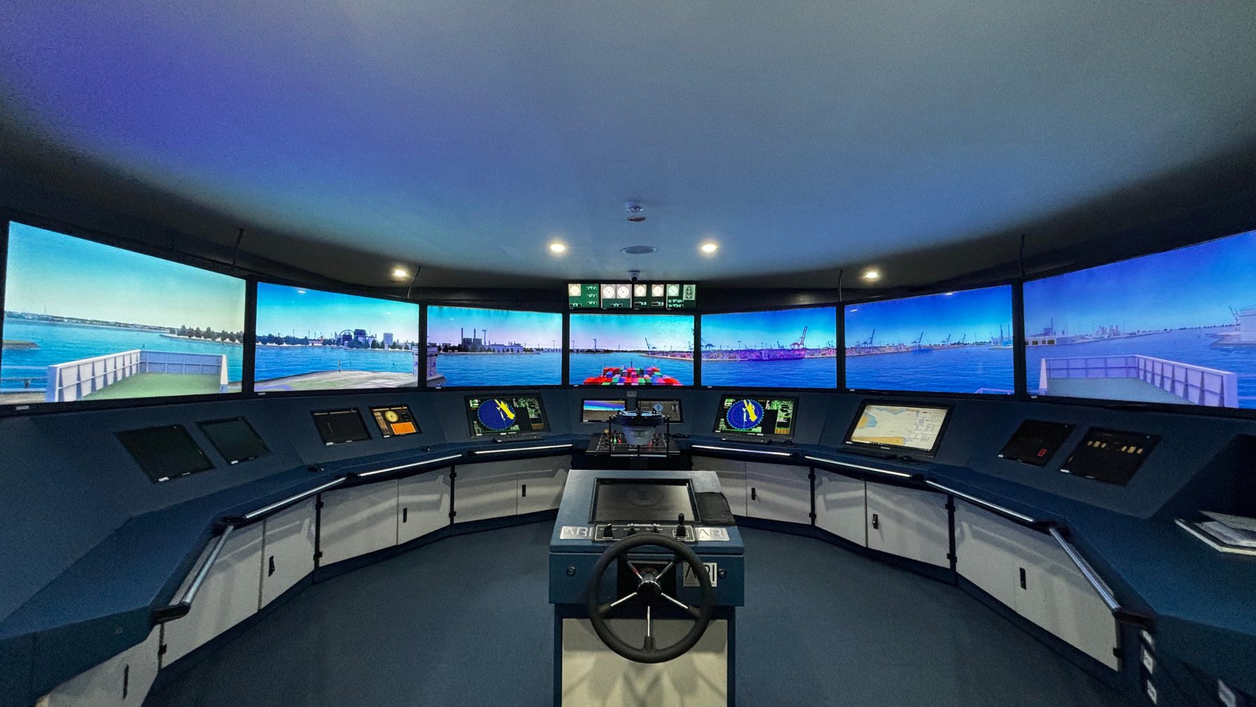 Manila simulator-supported maritime learning